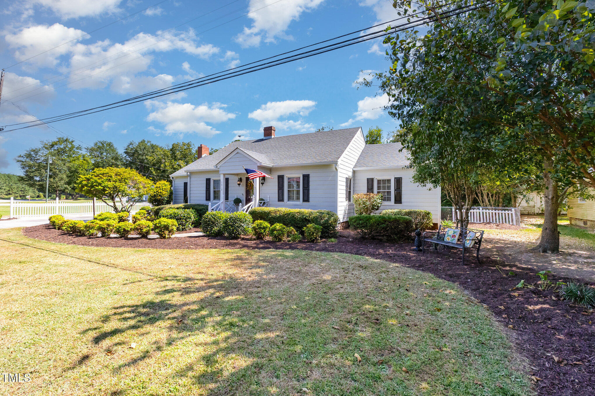 Raleigh Rd, Clinton, NC 28328