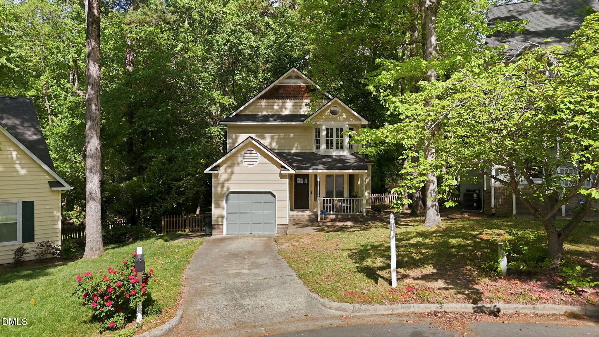 Liverpool Ln, Raleigh, NC 27604