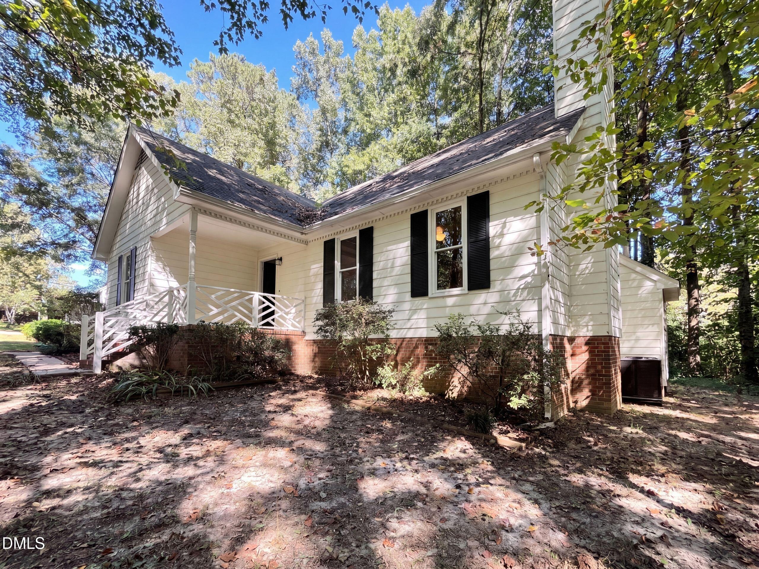 Cedar Ct, Clayton, NC 27520