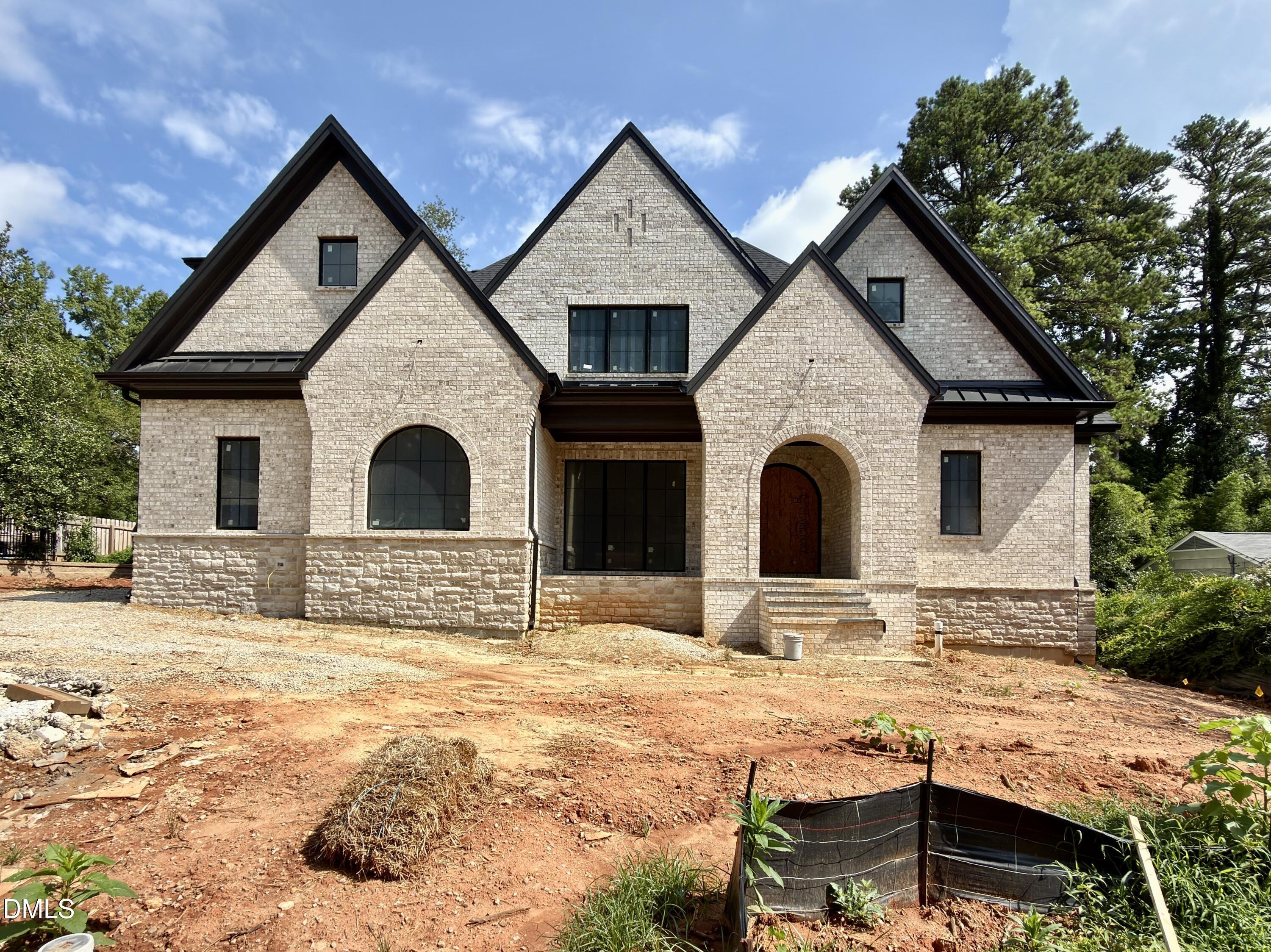 Redbud Ln, Raleigh, NC 27607
