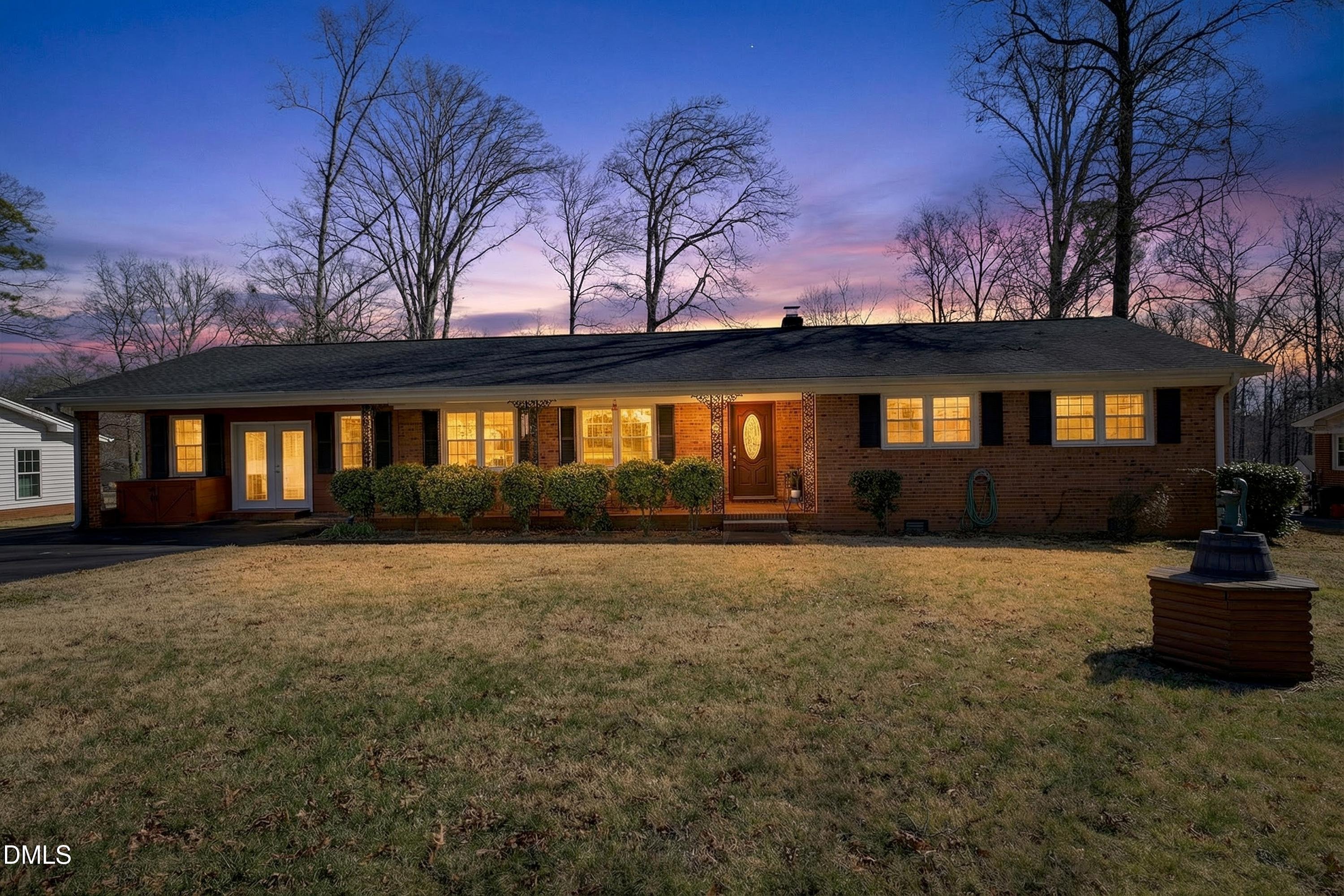 Sharon Dr, Raleigh, NC 27603