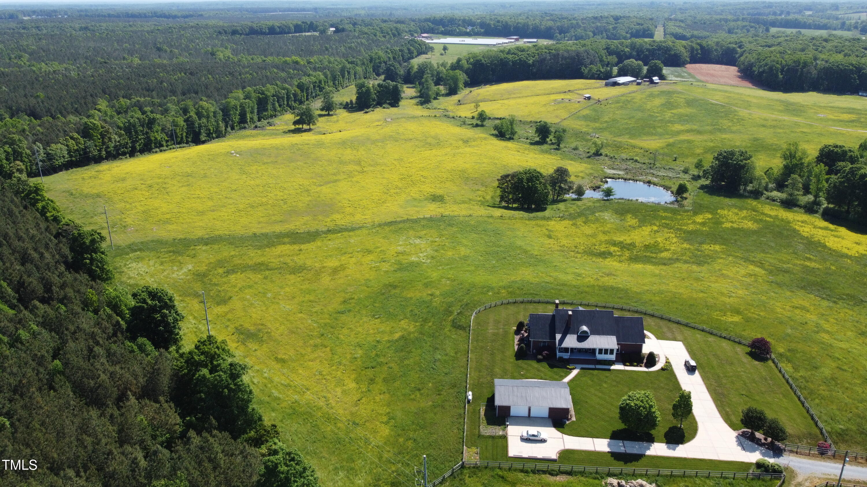 Hogan Farm Rd, Seagrove, NC 27341