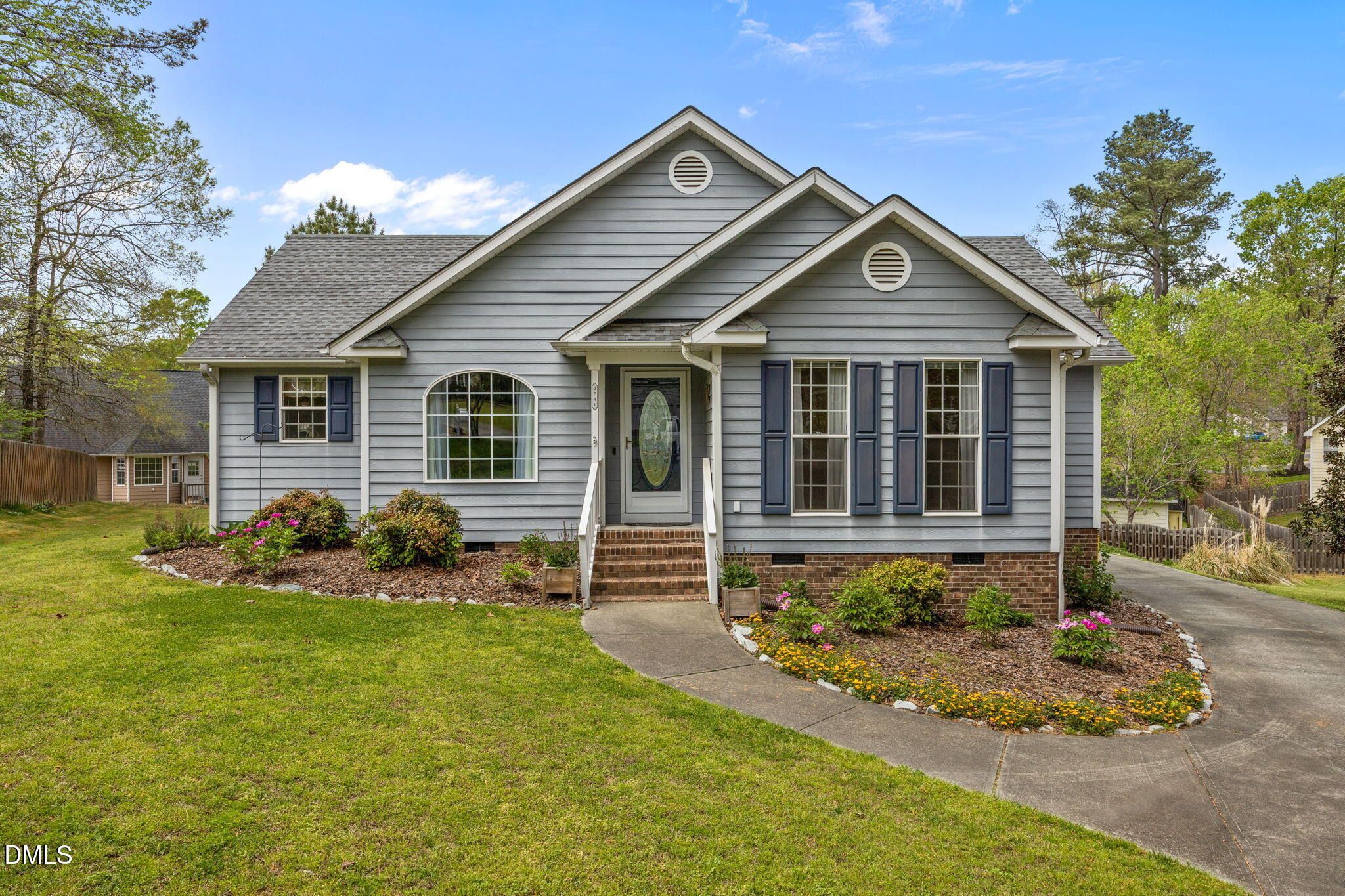 Dillon Ct, Creedmoor, NC 27522