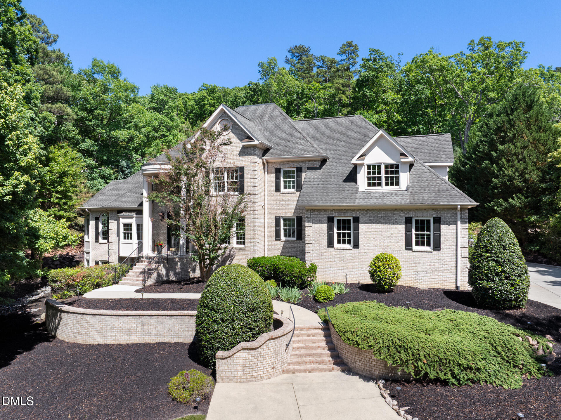 Morehead , Chapel Hill, NC 27517