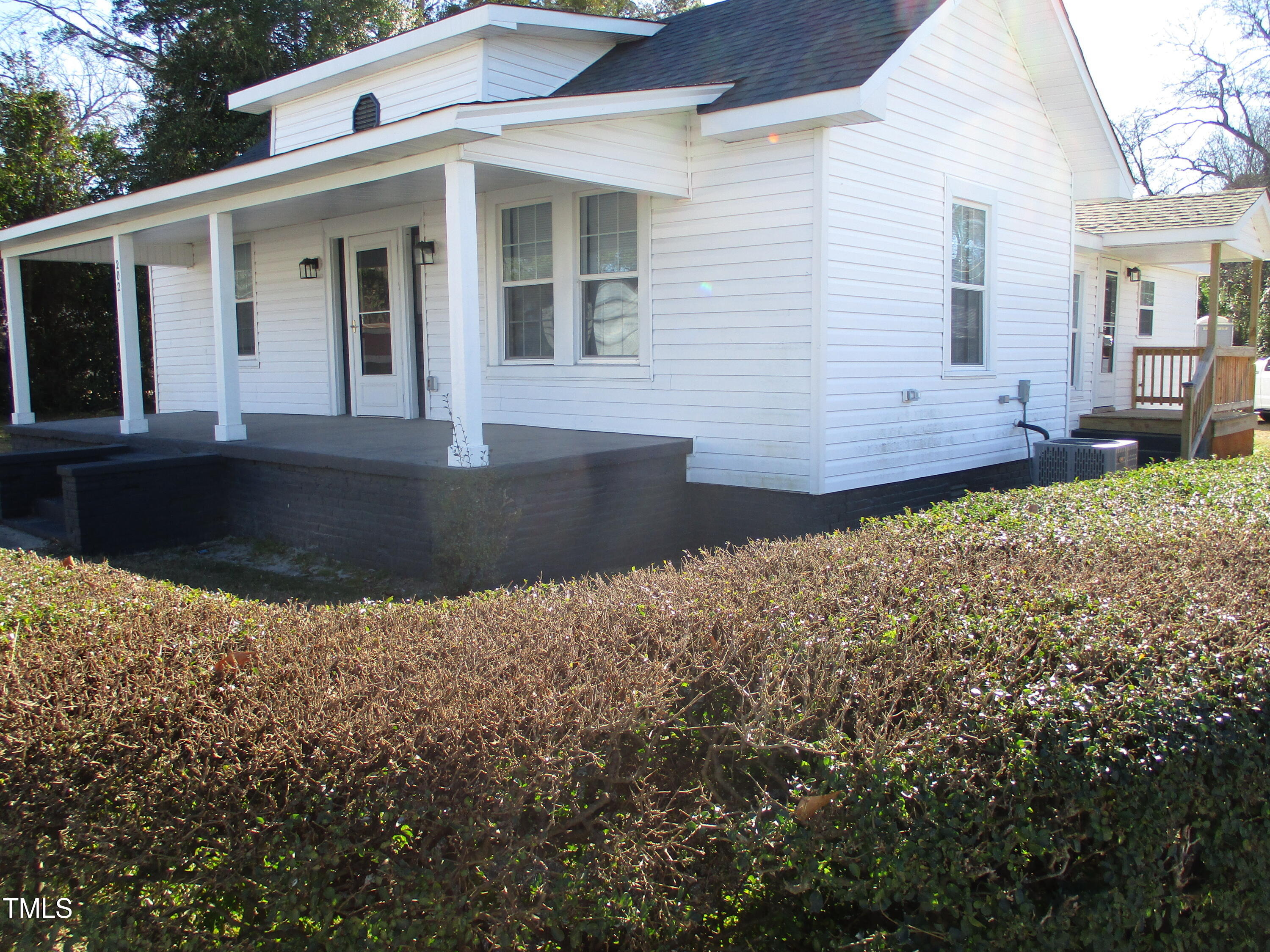 Washington St, LA Grange, NC 28551