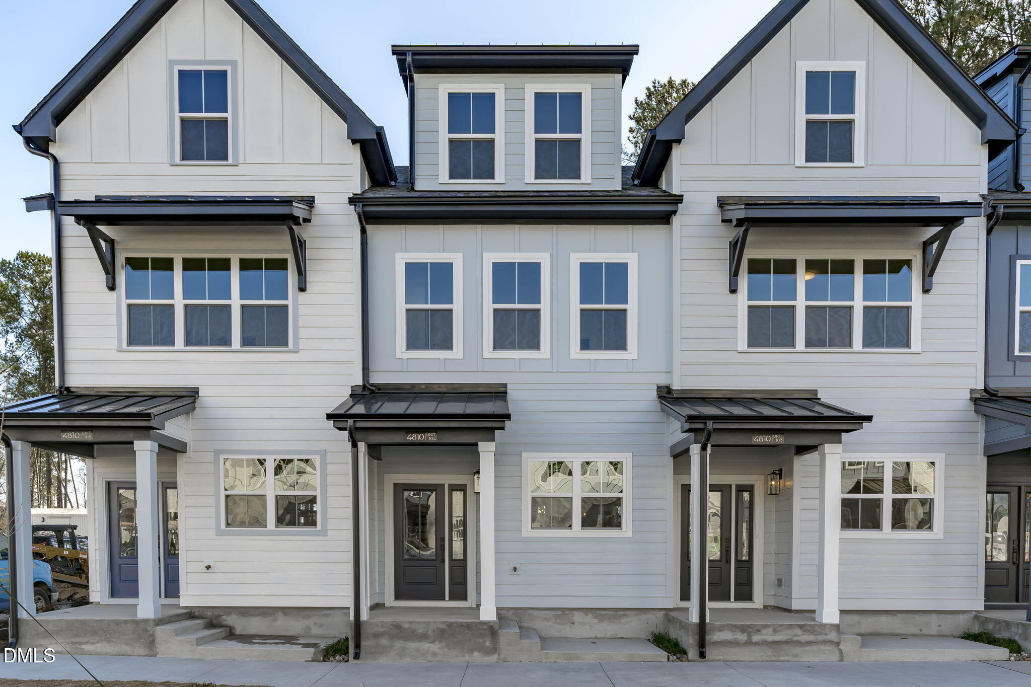Gossamer Ln, Raleigh, NC 27616