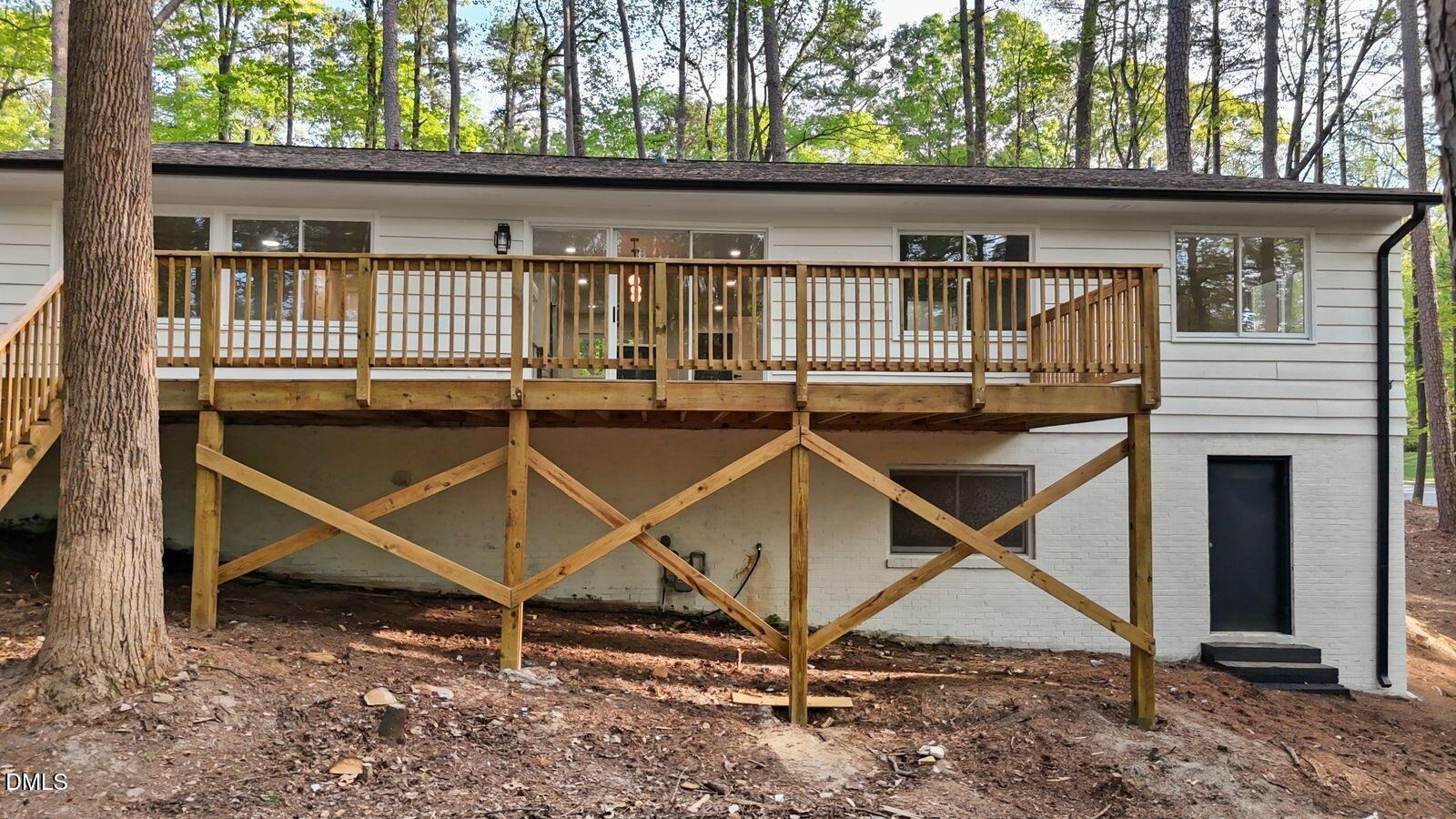 Elliott Rd, Chapel Hill, NC 27514