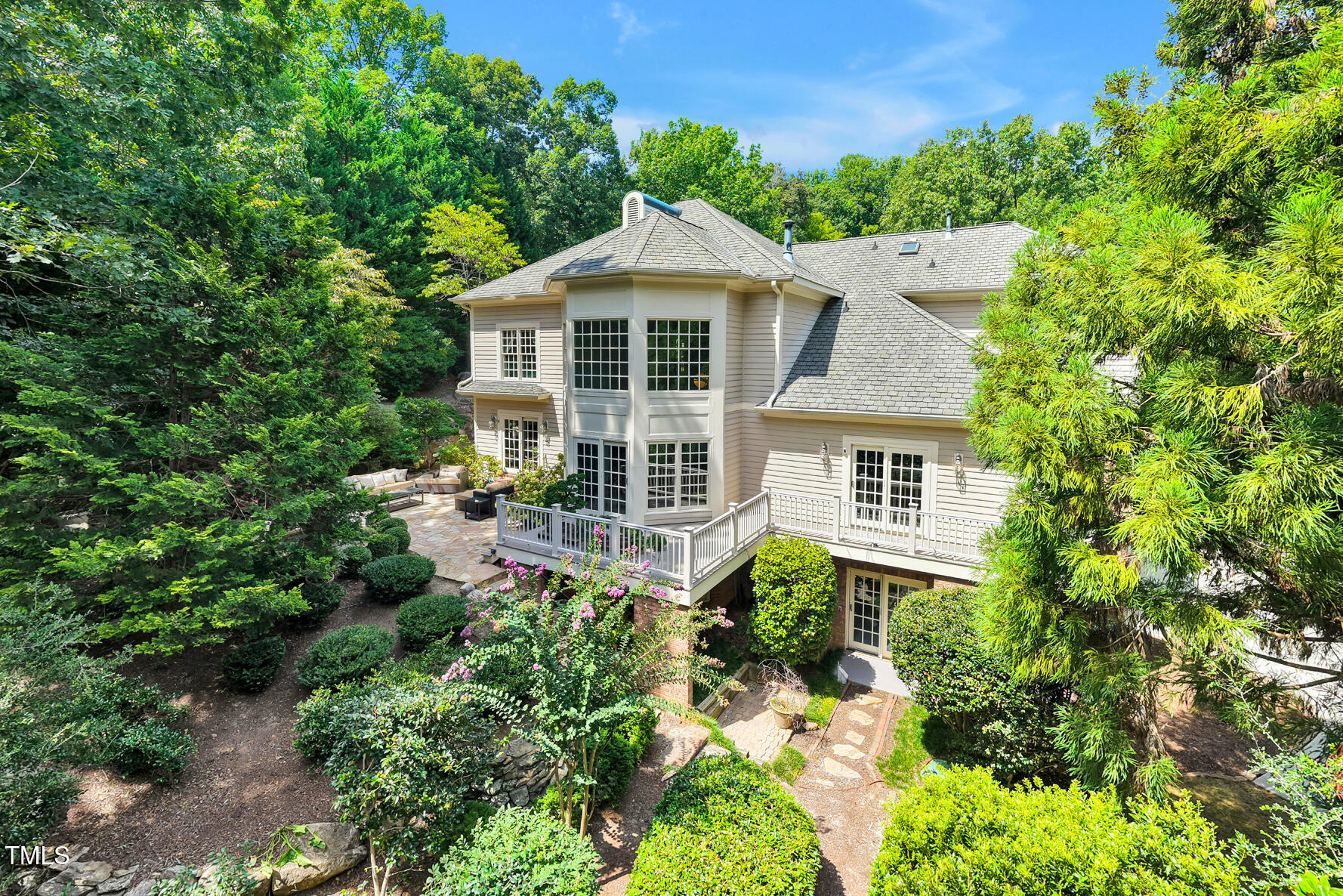 Bickett , Chapel Hill, NC 27517