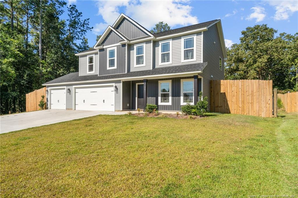 Hoke Rd, Raeford, NC 28376