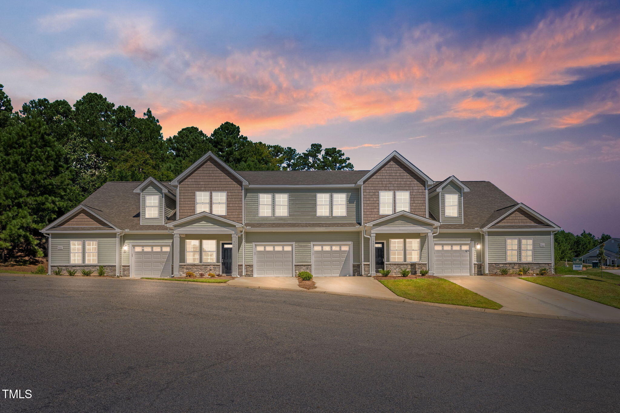 Kensington Park Rd, Fayetteville, NC 28311
