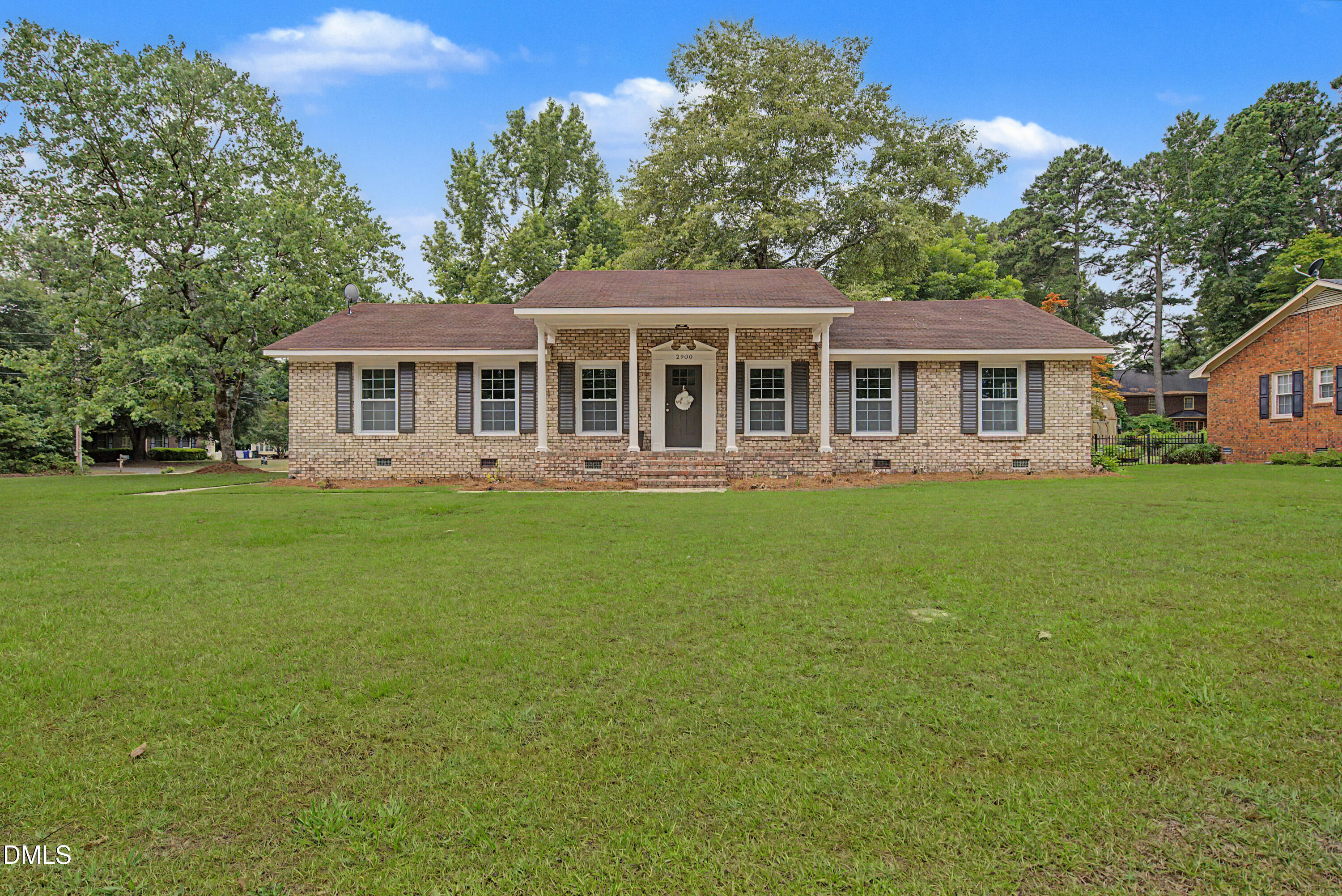 Carey Rd, Kinston, NC 28504