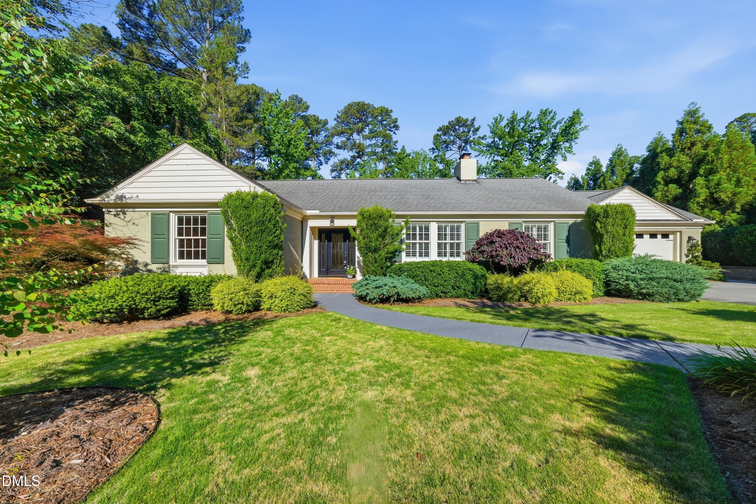 Somerset Dr, Durham, NC 27707