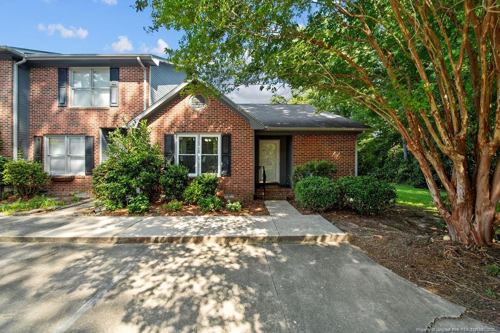 Ayrshire Ct, Fayetteville, NC 28311
