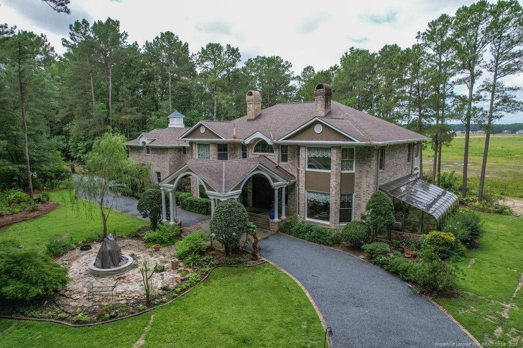 Tresses Ct, Vass, NC 28394