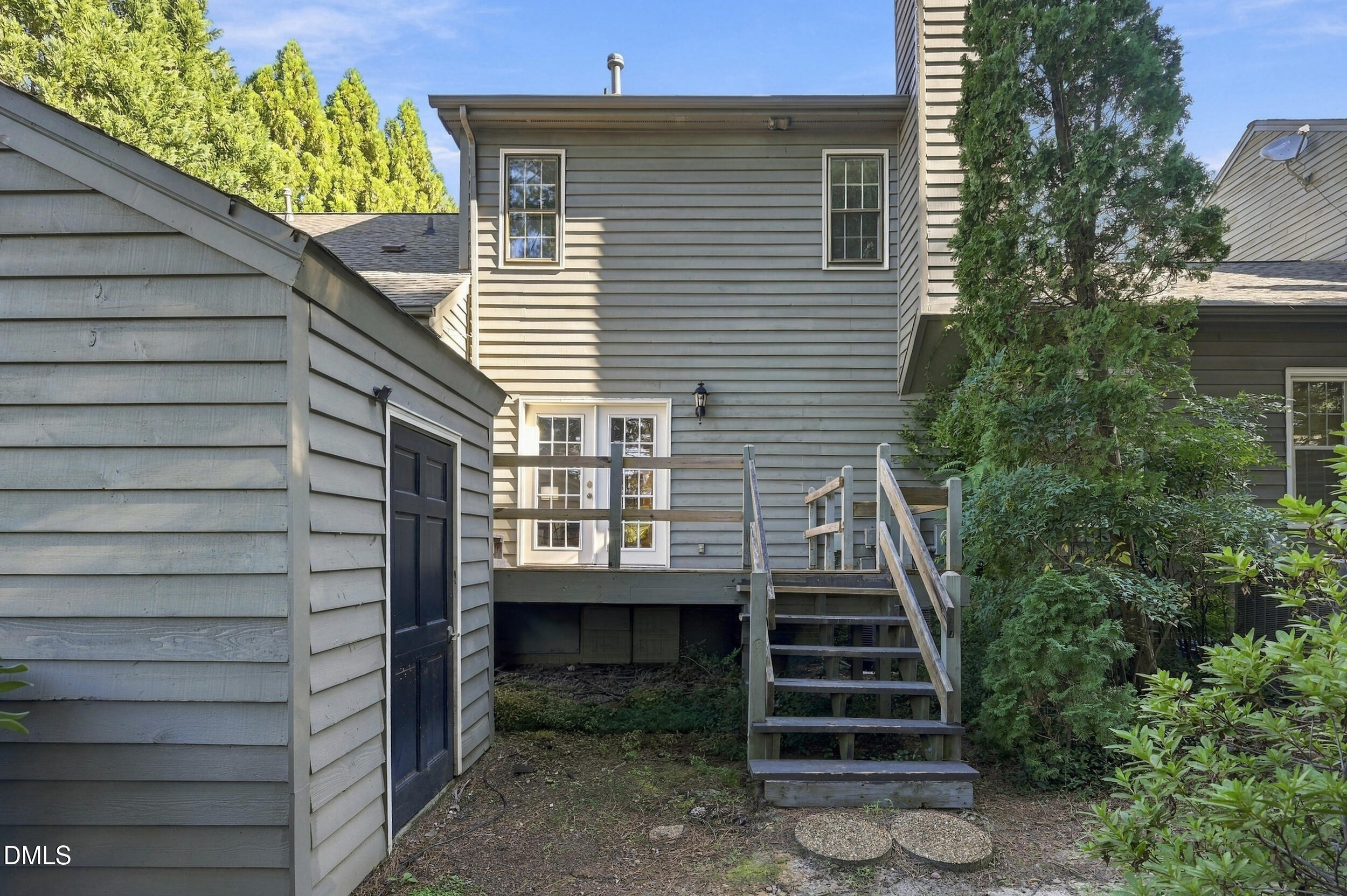 Albany Ct, Raleigh, NC 27615