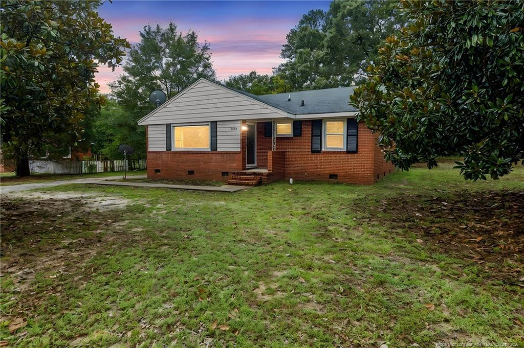 Stansfield Dr, Fayetteville, NC 28303