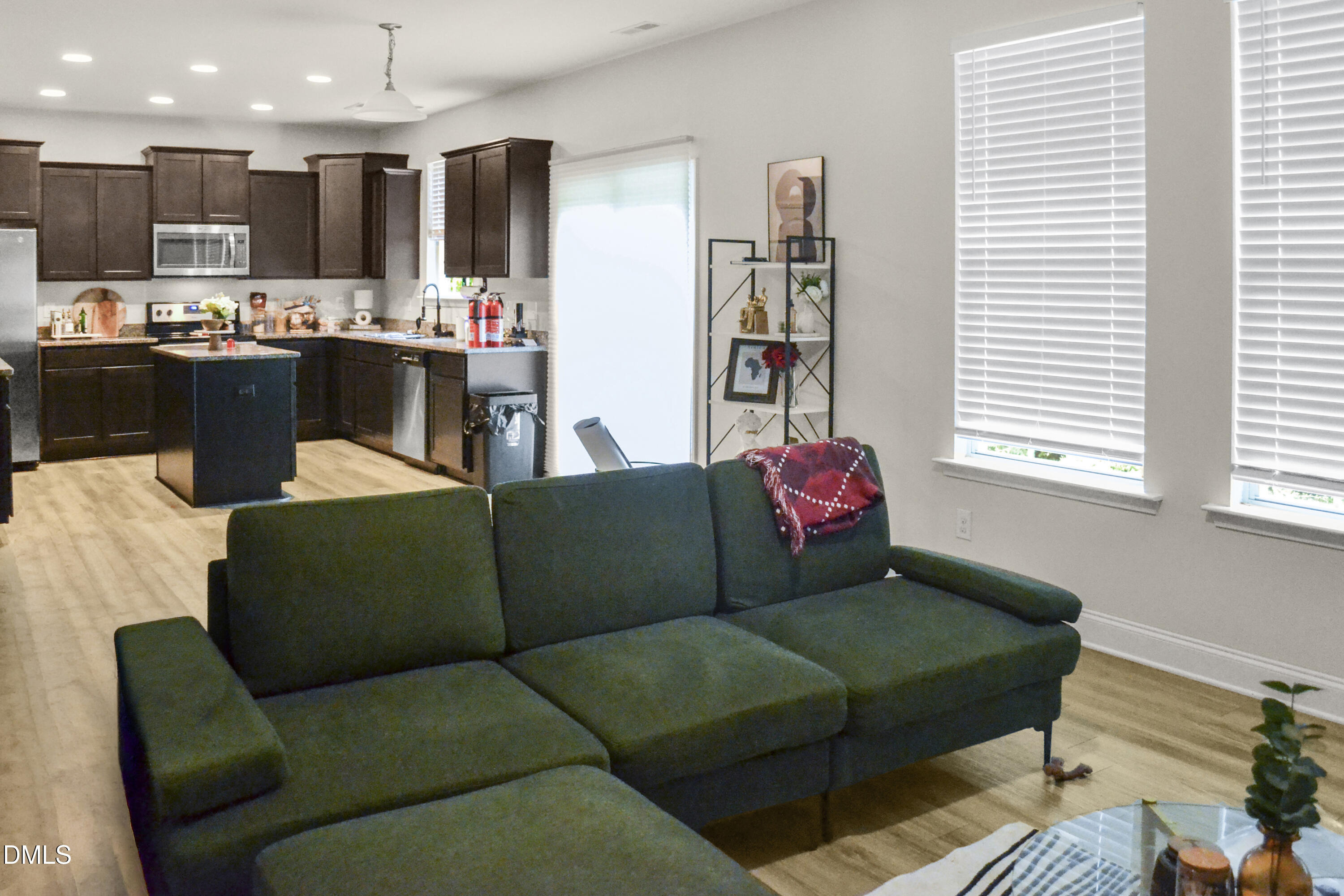 Hemlock Green Ln, Clayton, NC 27527
