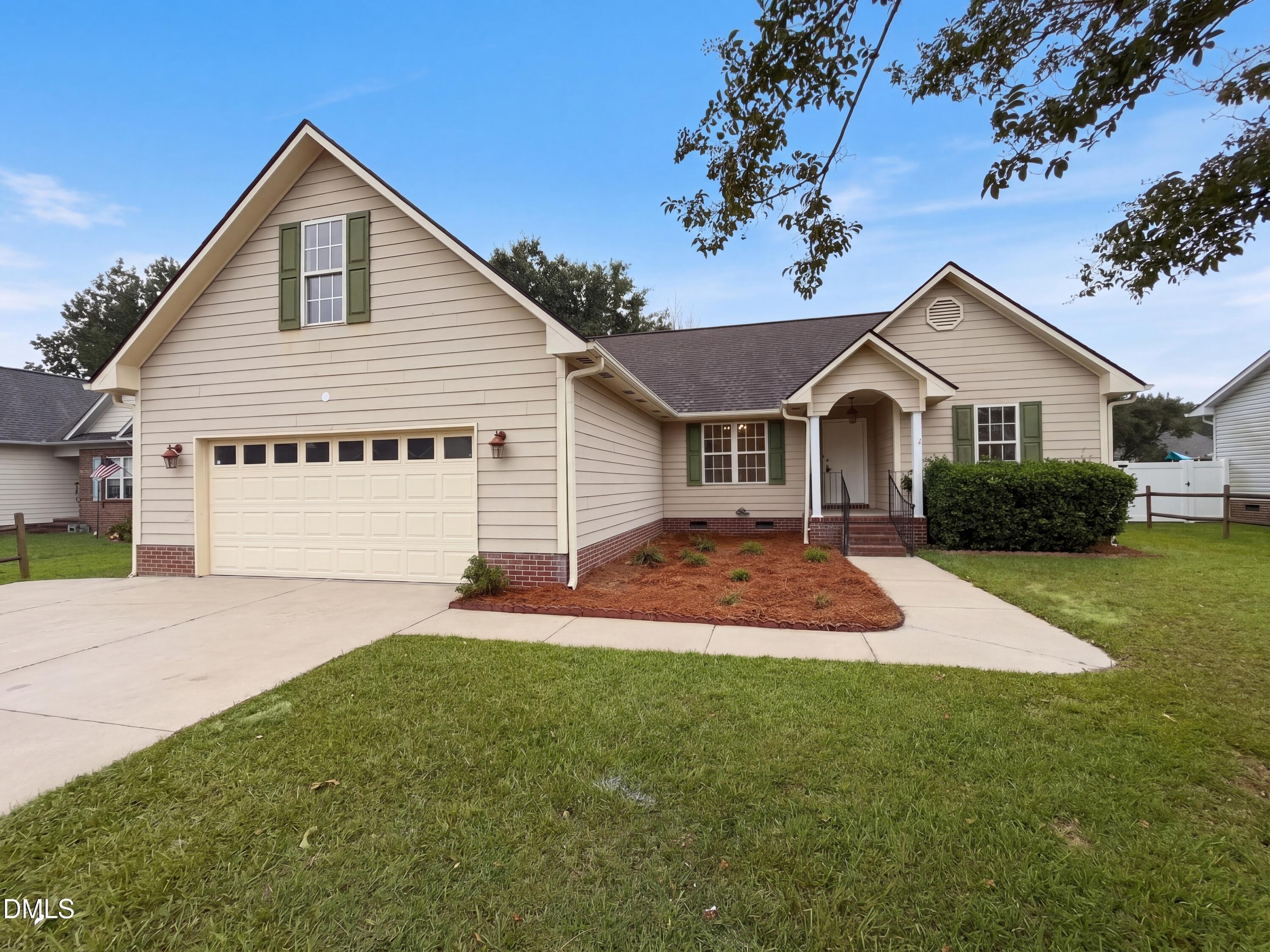 Heather St, Hope Mills, NC 28348