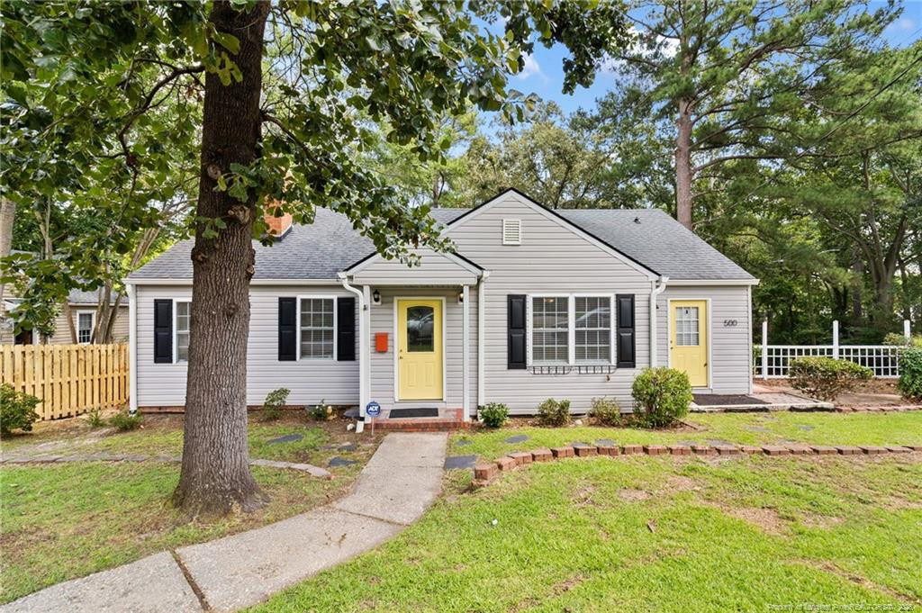 Pearl St, Fayetteville, NC 28303