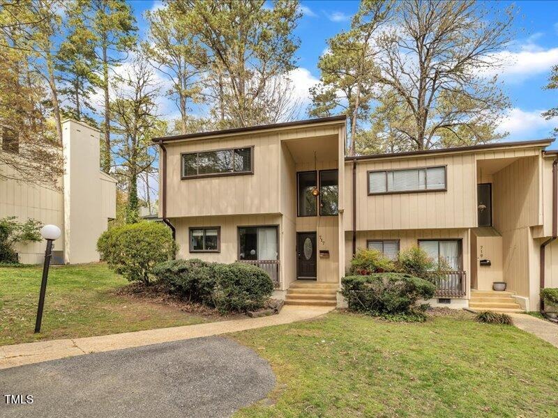 Millbrook Rd, Raleigh, NC 27609