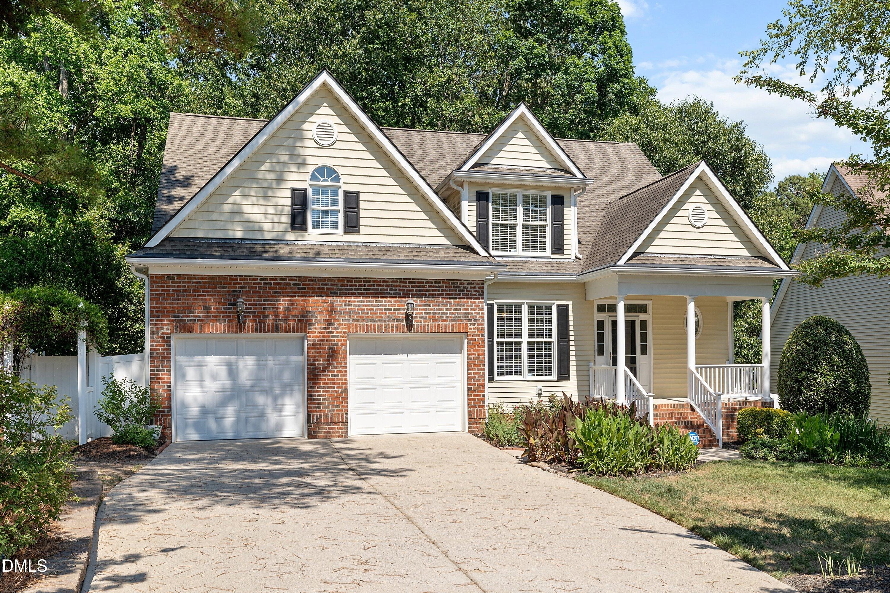 Cresstar Dr, Rolesville, NC 27571