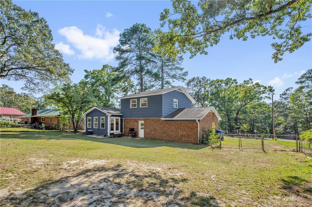 Dashland Dr, Fayetteville, NC 28303 #1