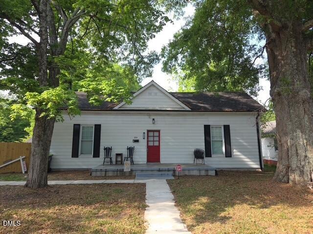 Andrews Ave, Henderson, NC 27536