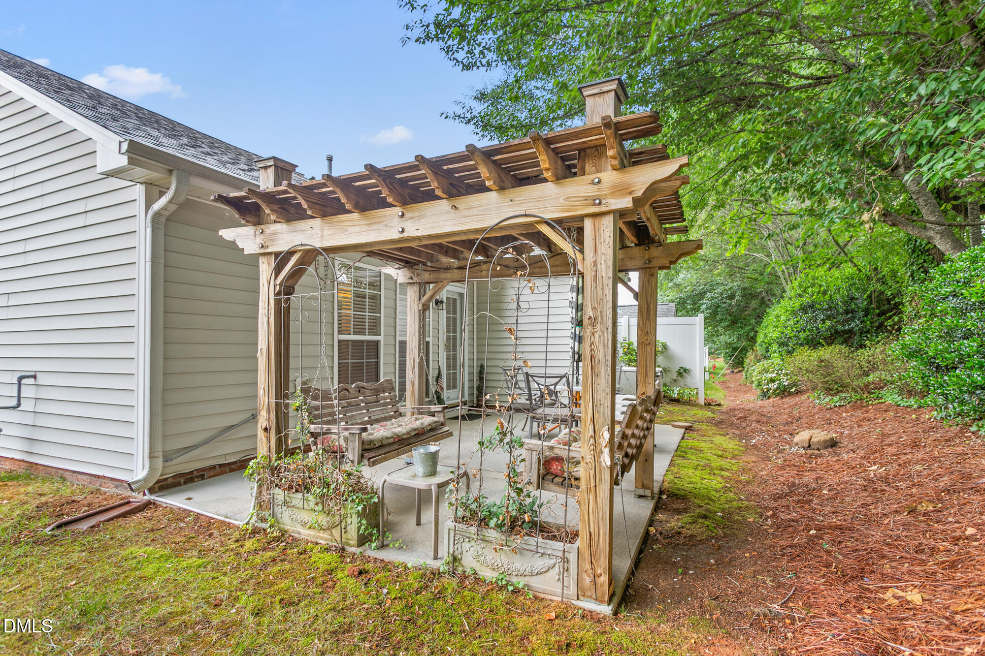 Old Craig Trl, Mebane, NC 27302