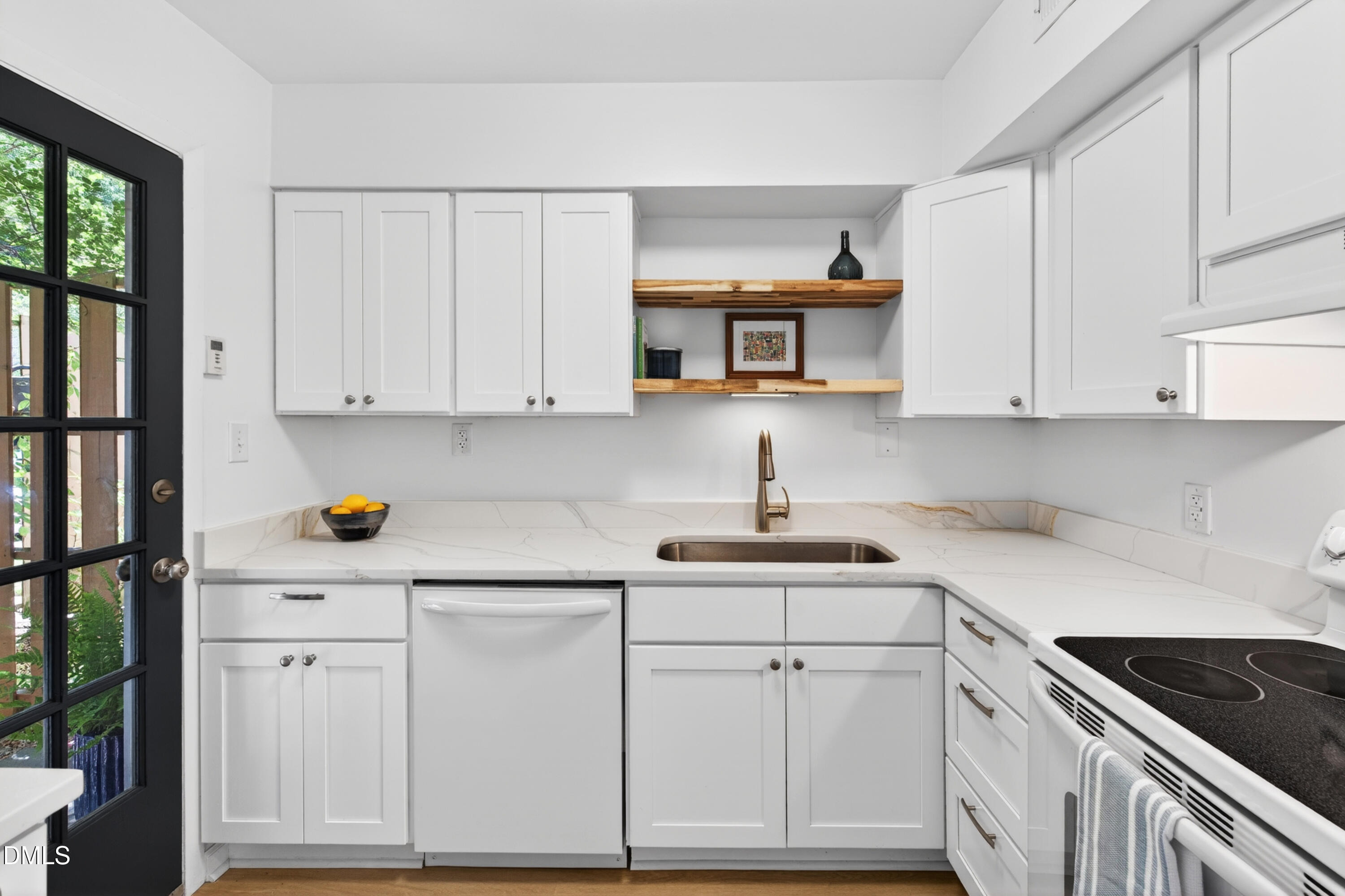 Elizabeth St, Chapel Hill, NC 27514