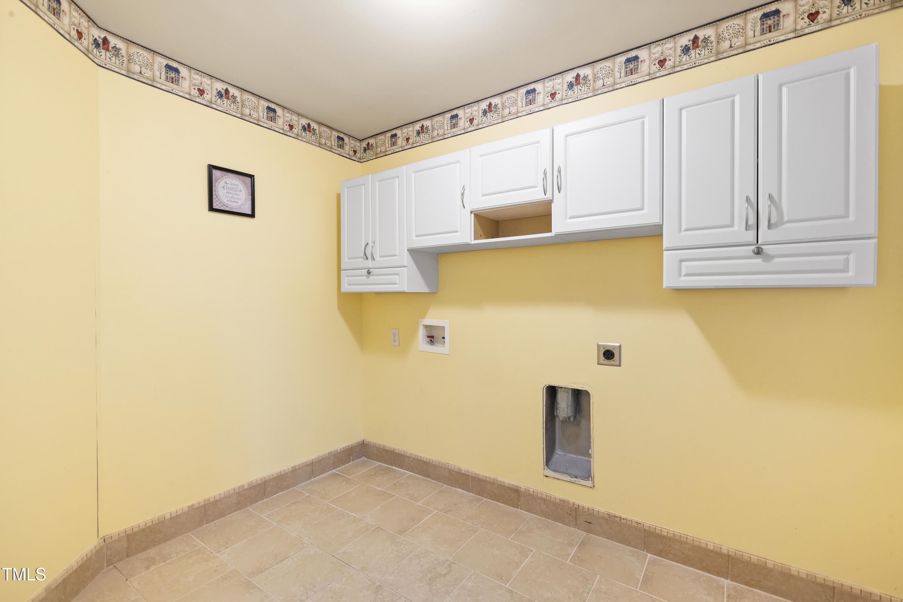 Golden Horseshoe Ln, Sanford, NC 27330 #1