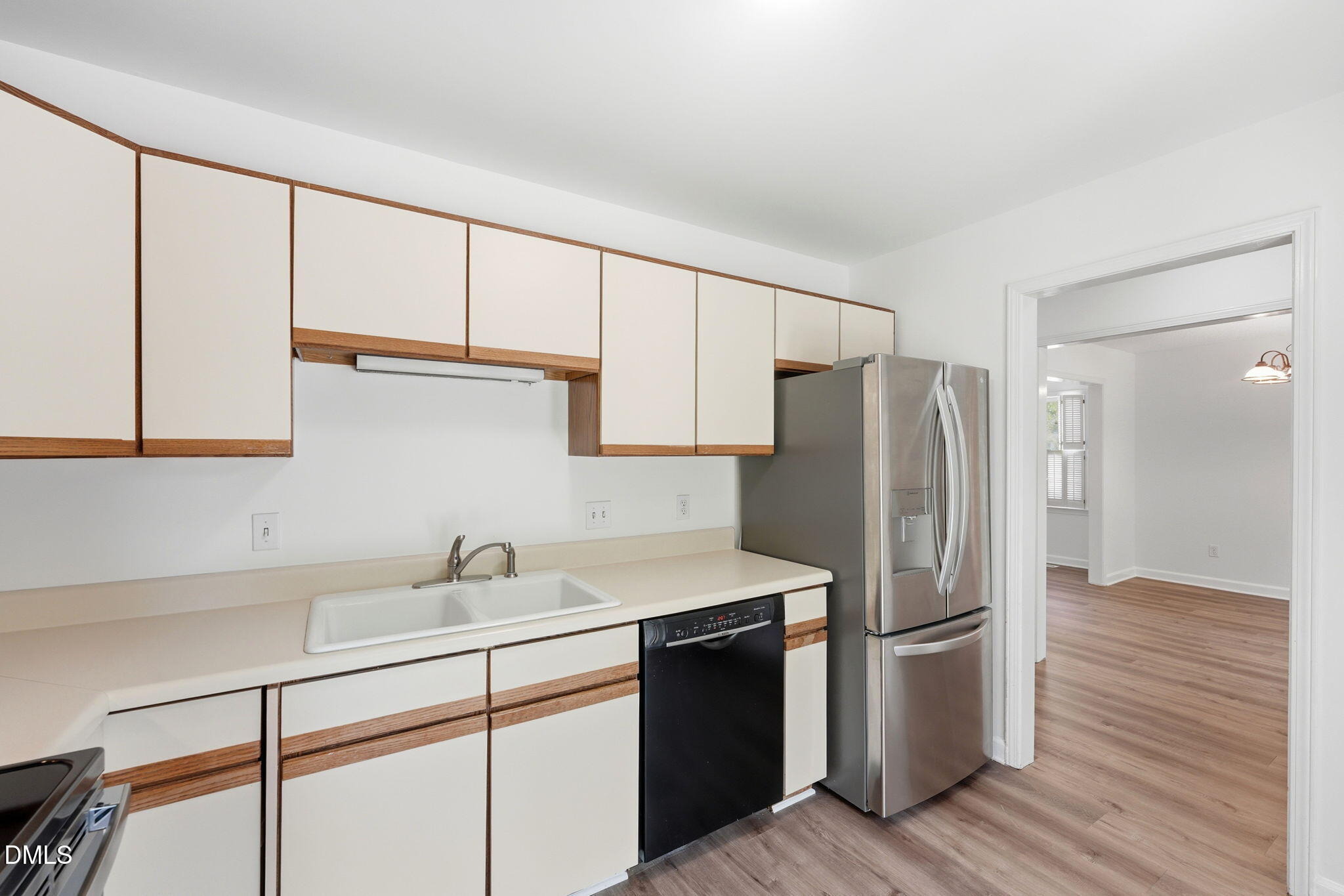 Sherwood Dr, Burlington, NC 27215 #1