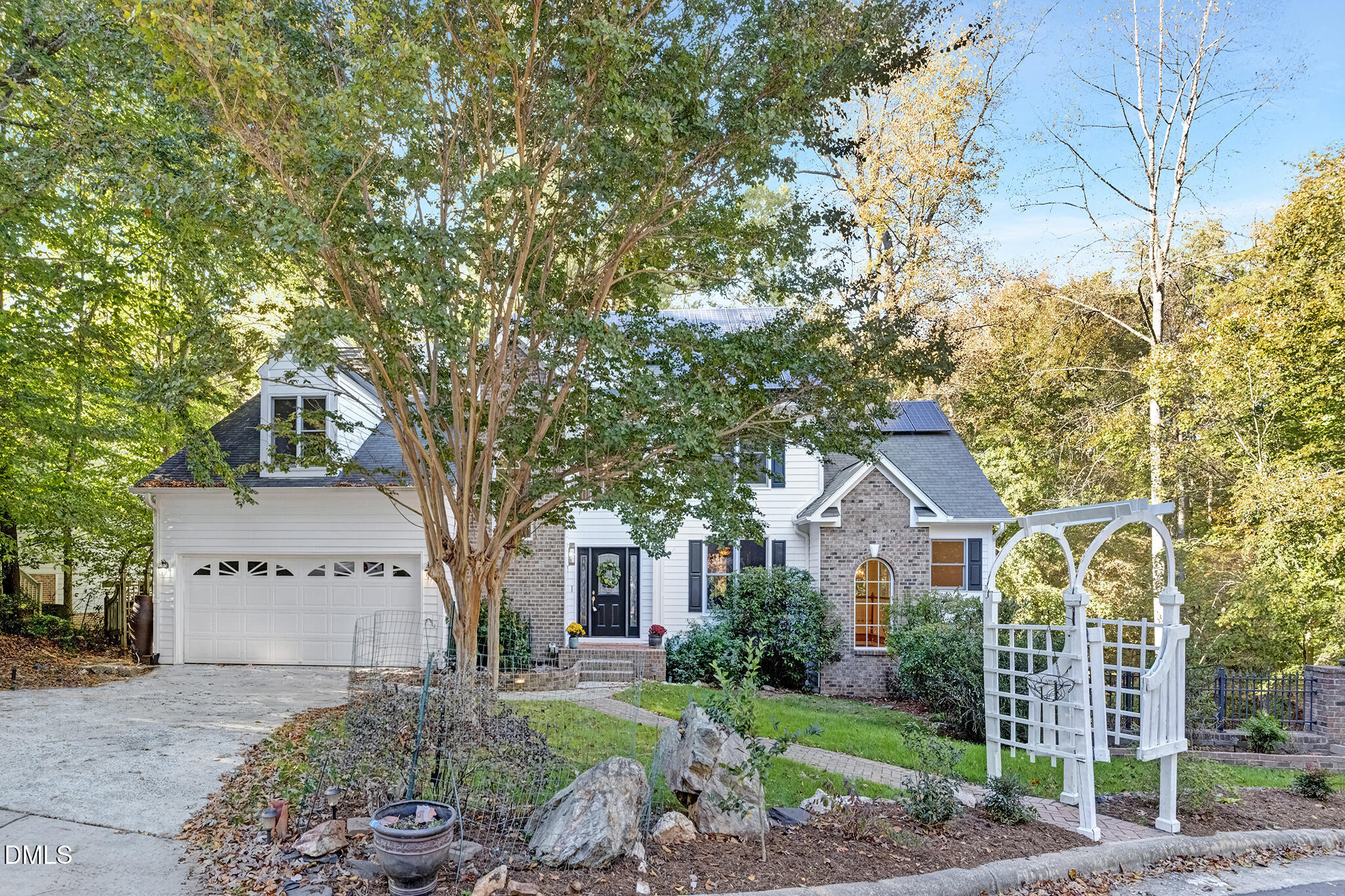 Pathway Dr, Carrboro, NC 27510