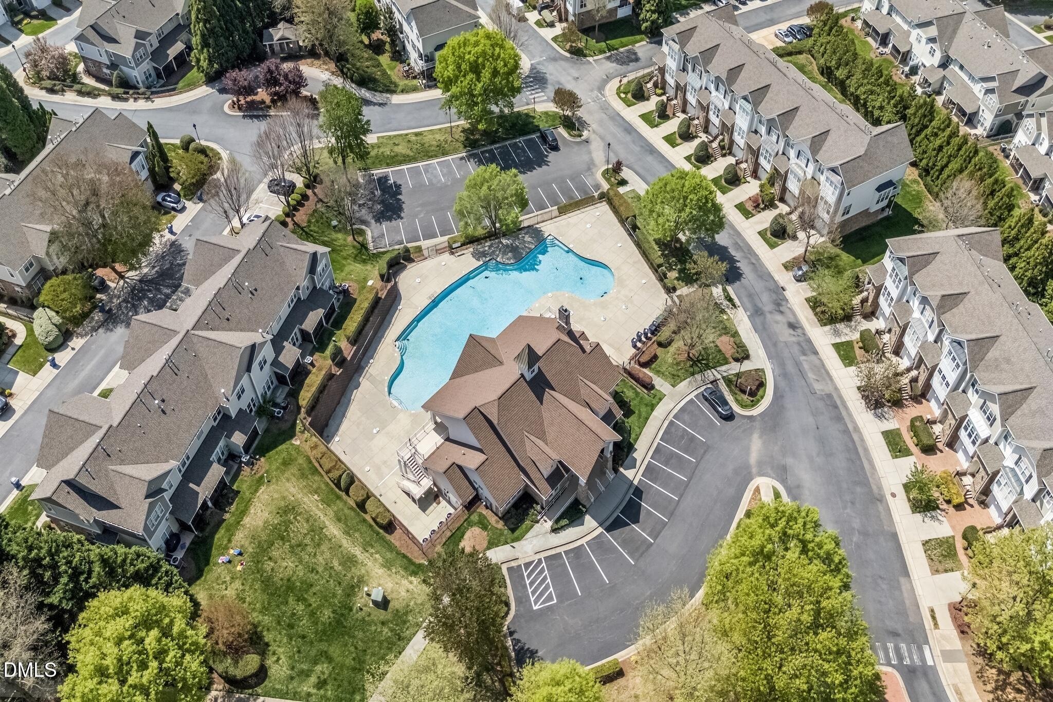 Braidwood Ct, Raleigh, NC 27612