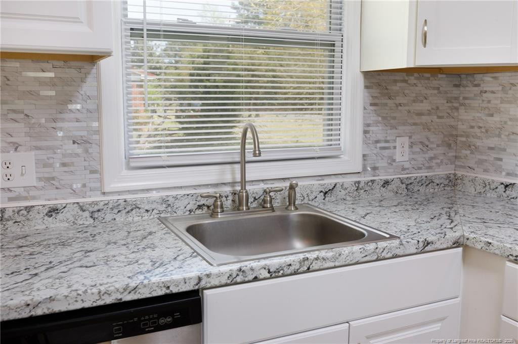 Able St, Elizabethtown, NC 28337 #1