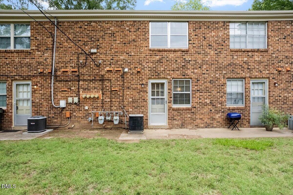 Willow Dr, Chapel Hill, NC 27514 #1
