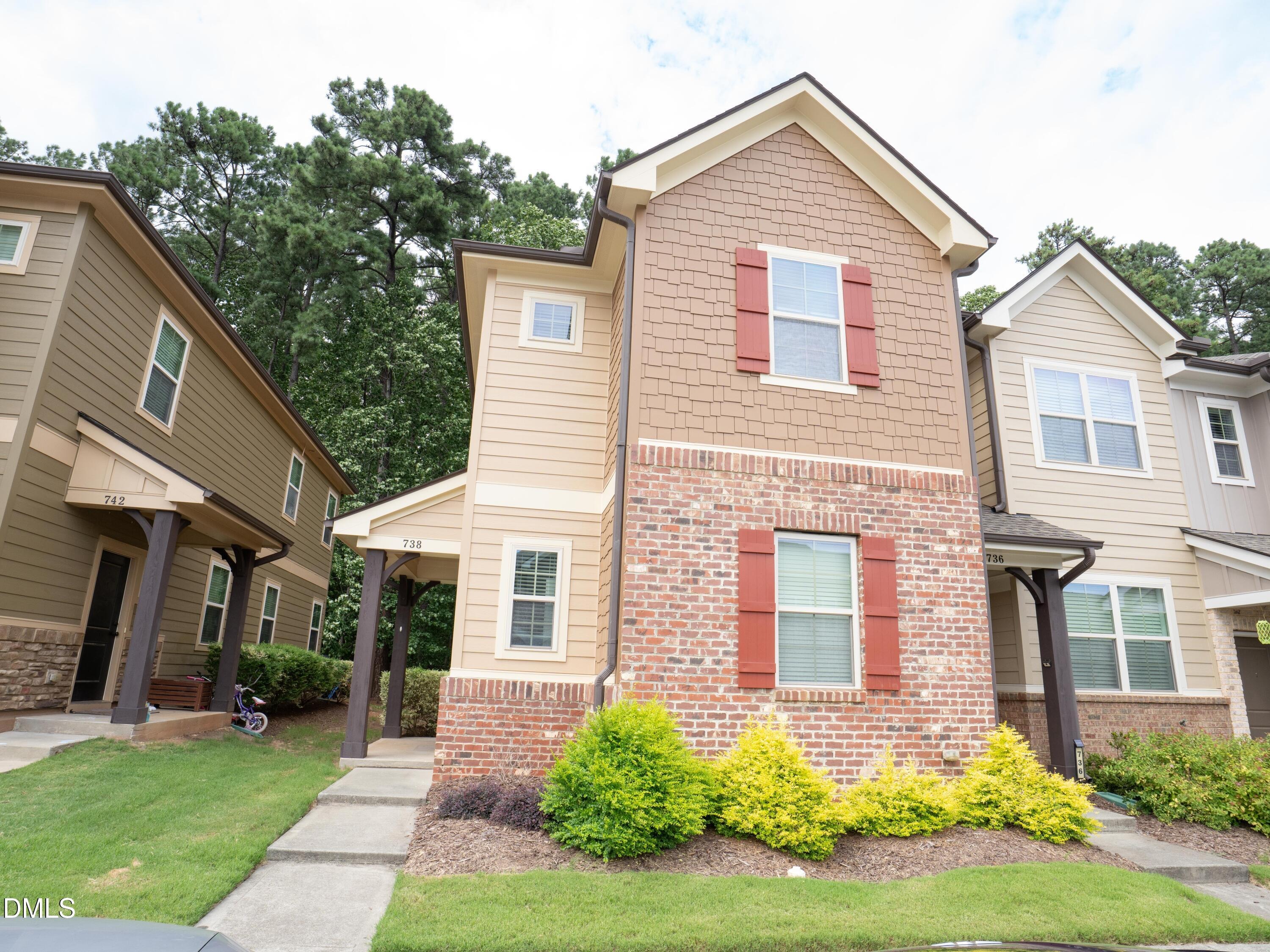 Wickham Ridge Rd, Apex, NC 27539