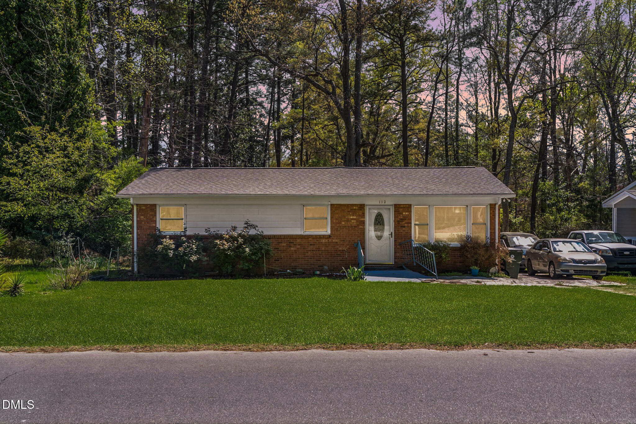 Franklin St, Zebulon, NC 27597