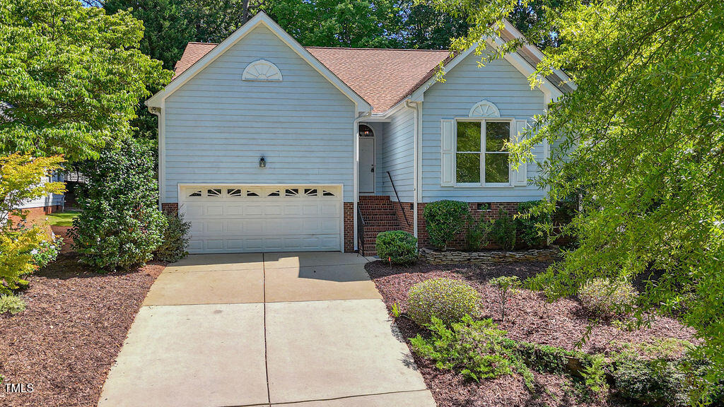 Chimney Rise Dr, Cary, NC 27511