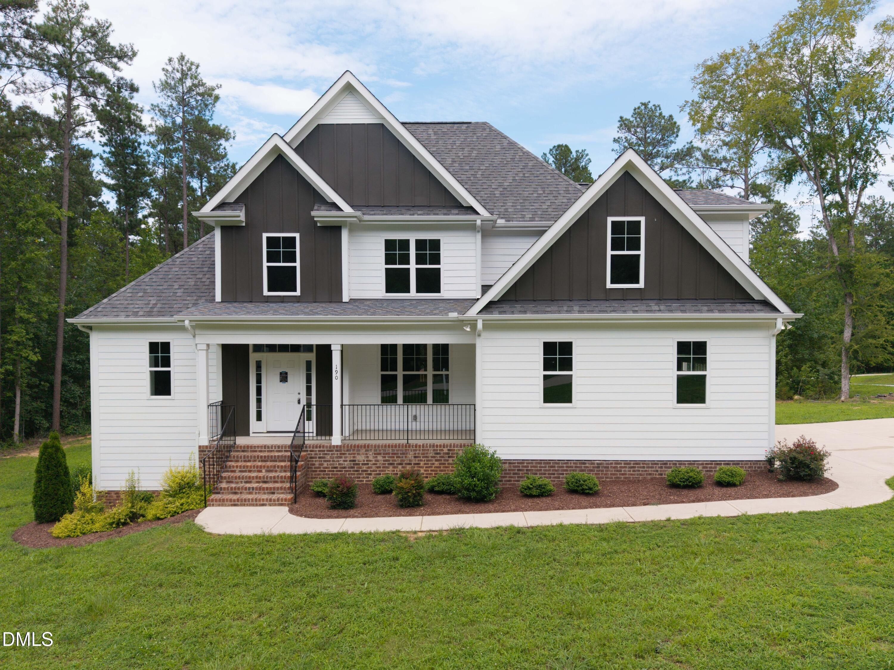 Whistlers Cv, Louisburg, NC 27549