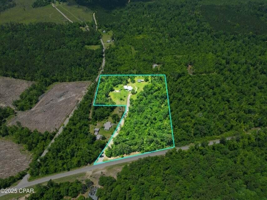 Devane Rd, Chattahoochee, FL 32324