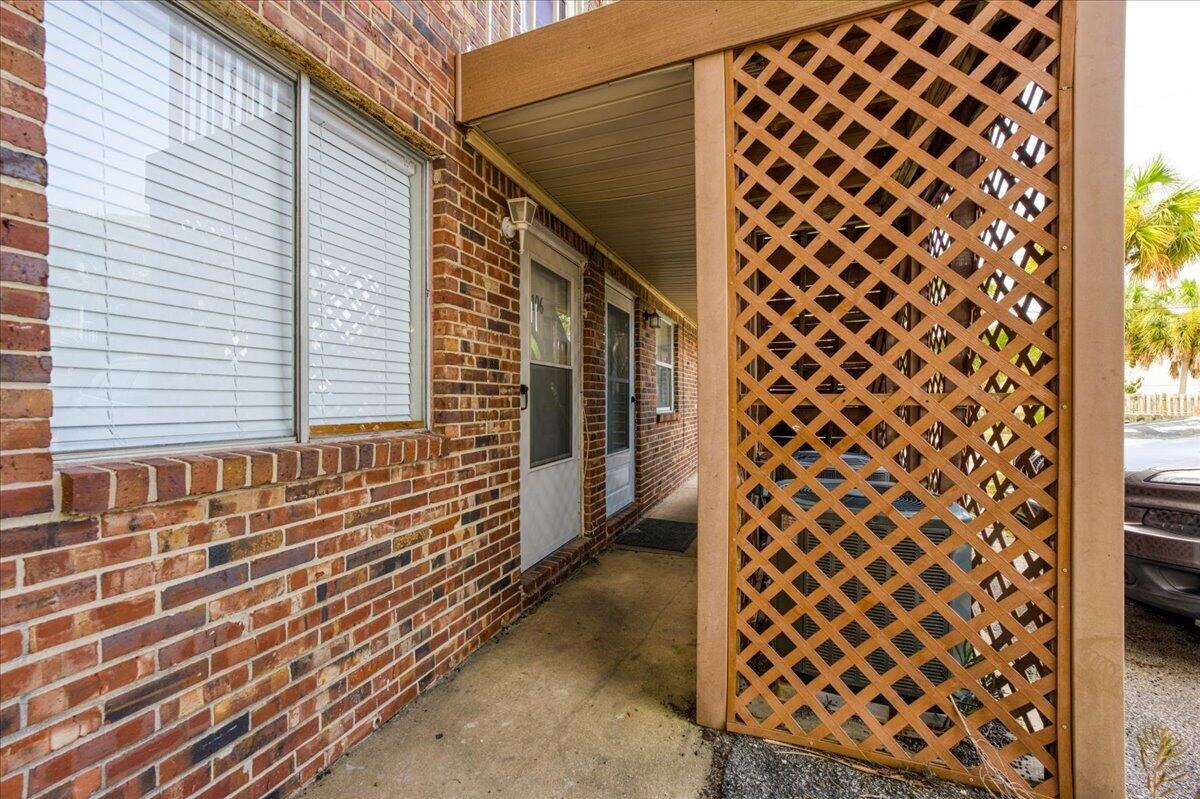 Bream Ave, Fort Walton Beach, FL 32548