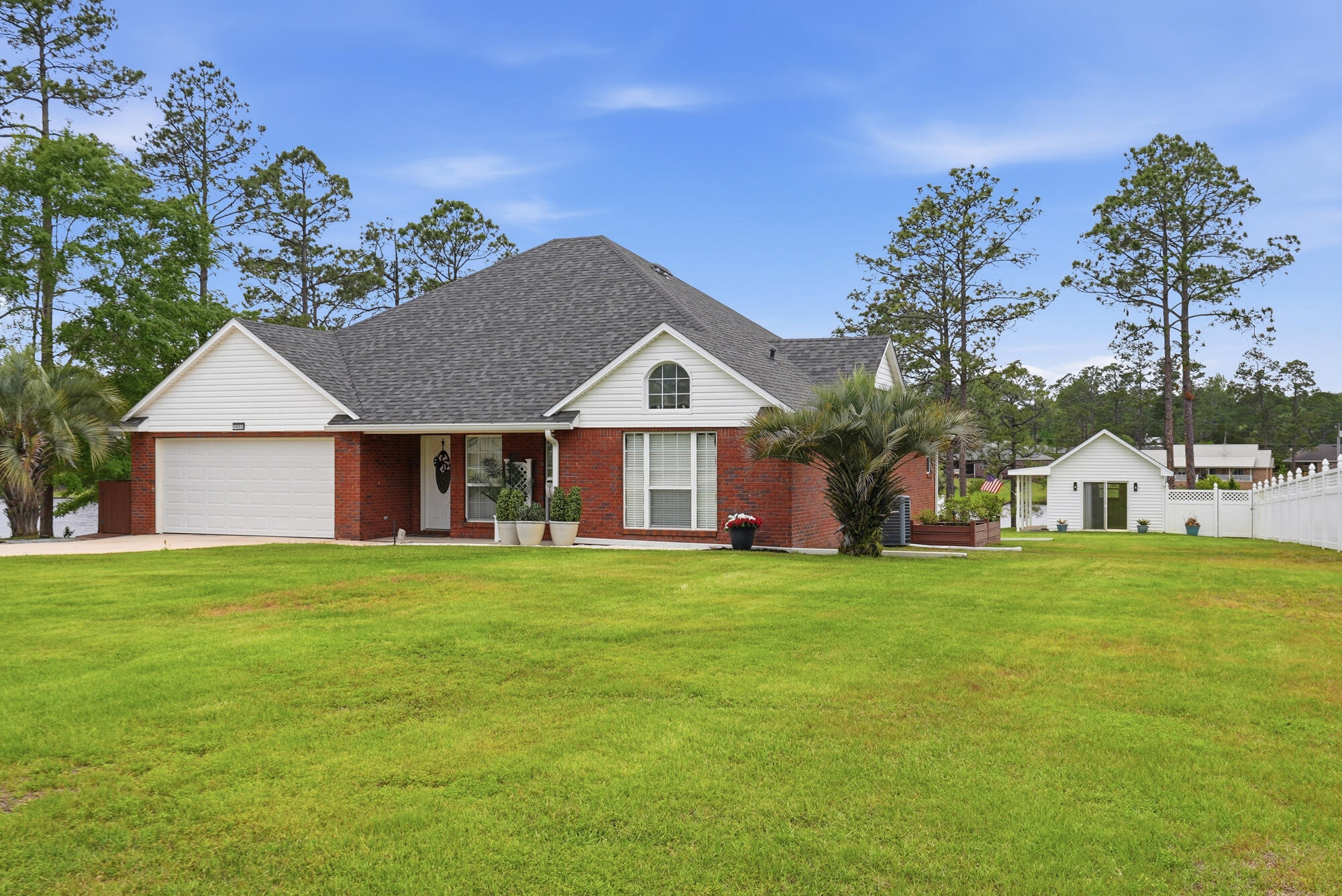 Ten Lake Dr, Defuniak Springs, FL 32433 #1