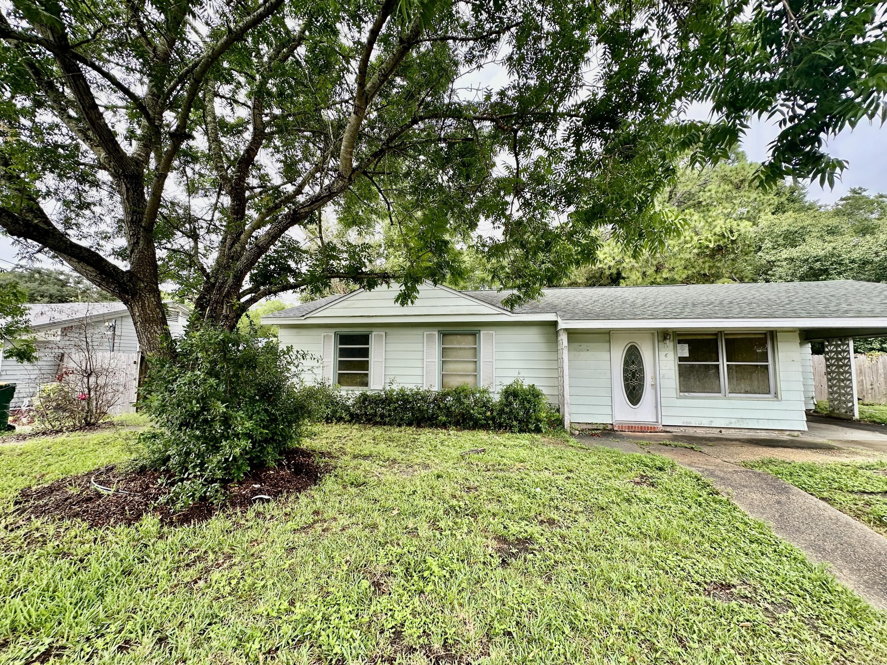 Stewart Cir, Fort Walton Beach, FL 32547