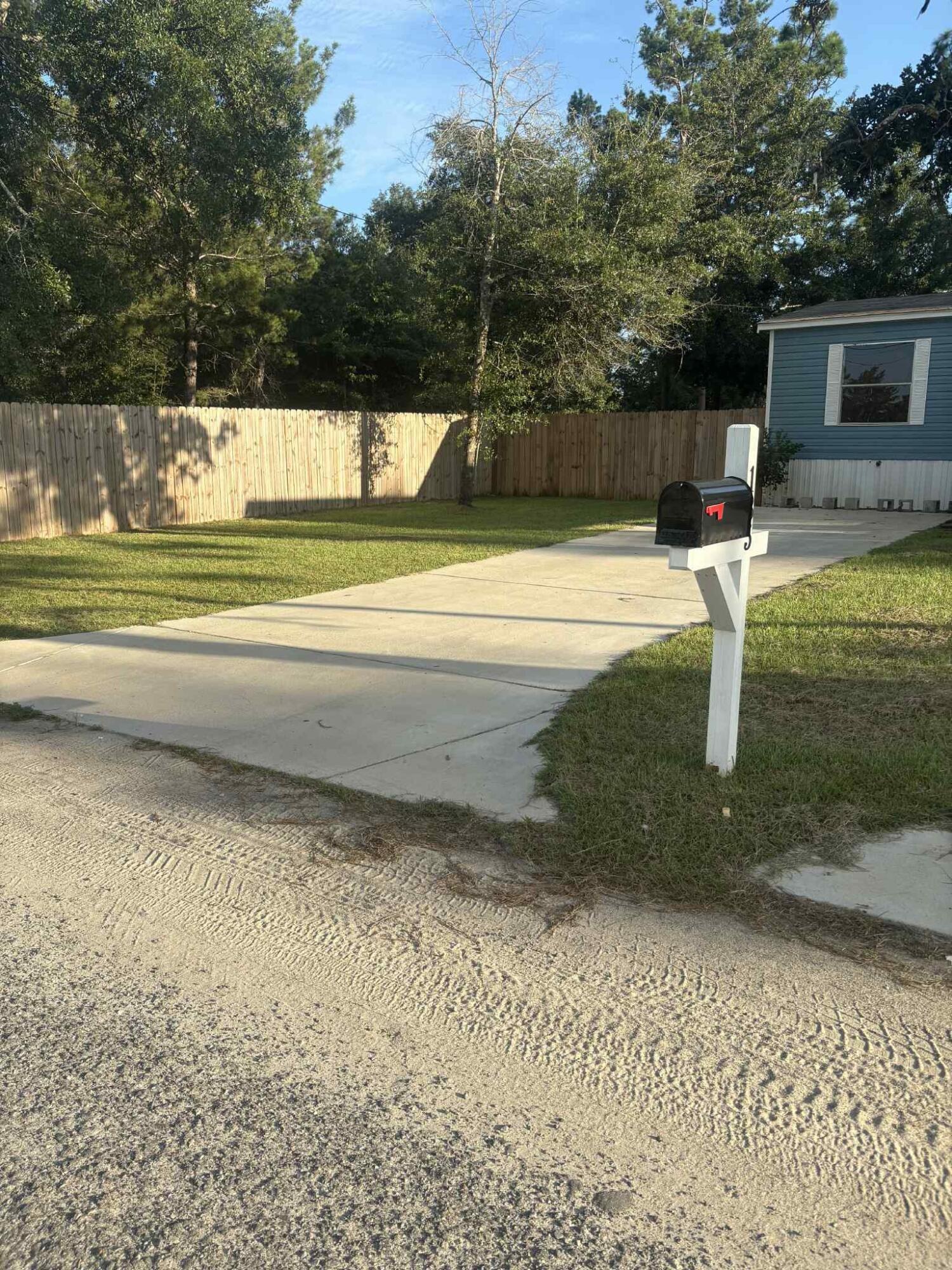 Rembrandt Cir, Defuniak Springs, FL 32433 #1