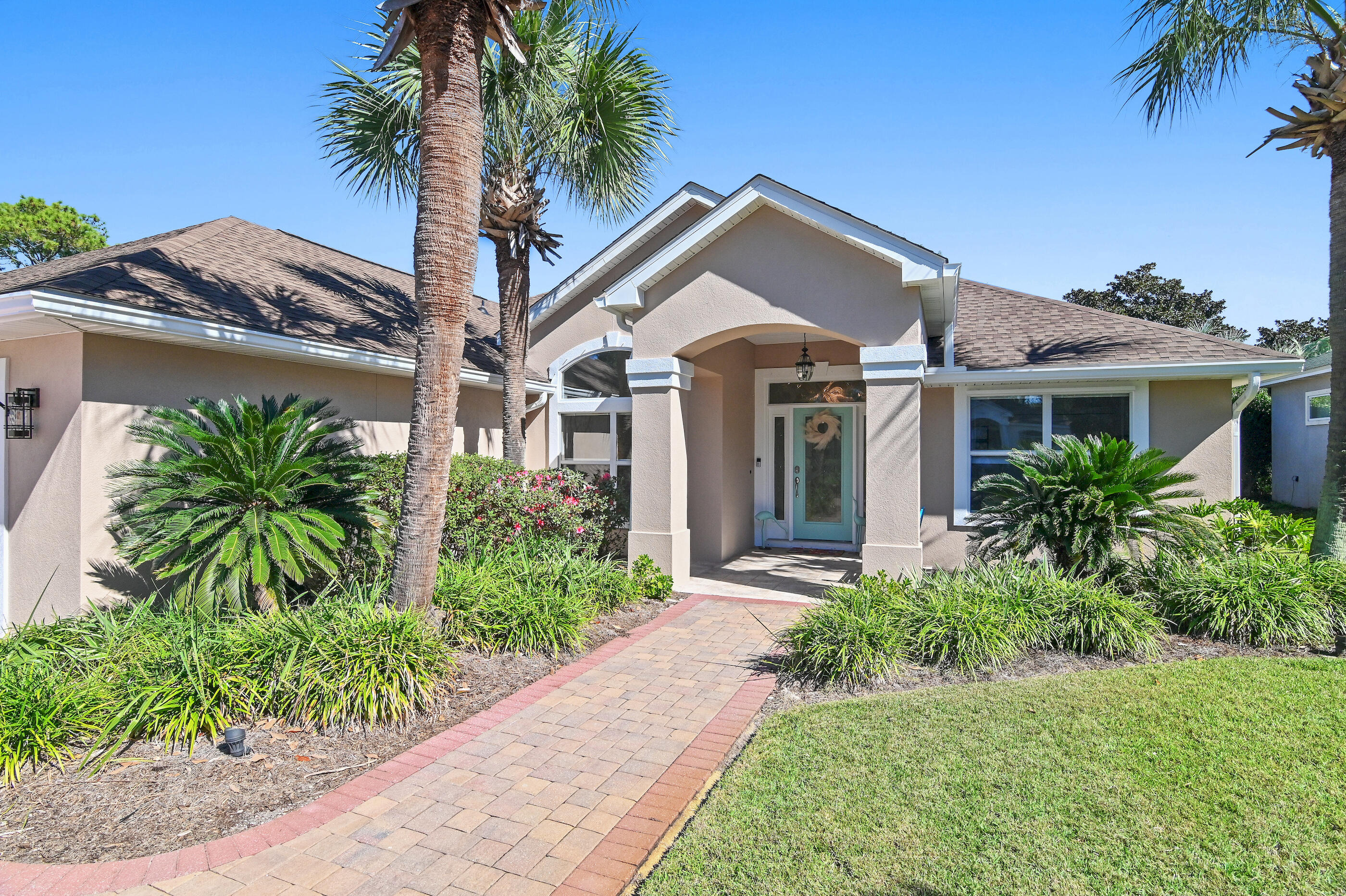 Tequesta Dr, Destin, FL 32541