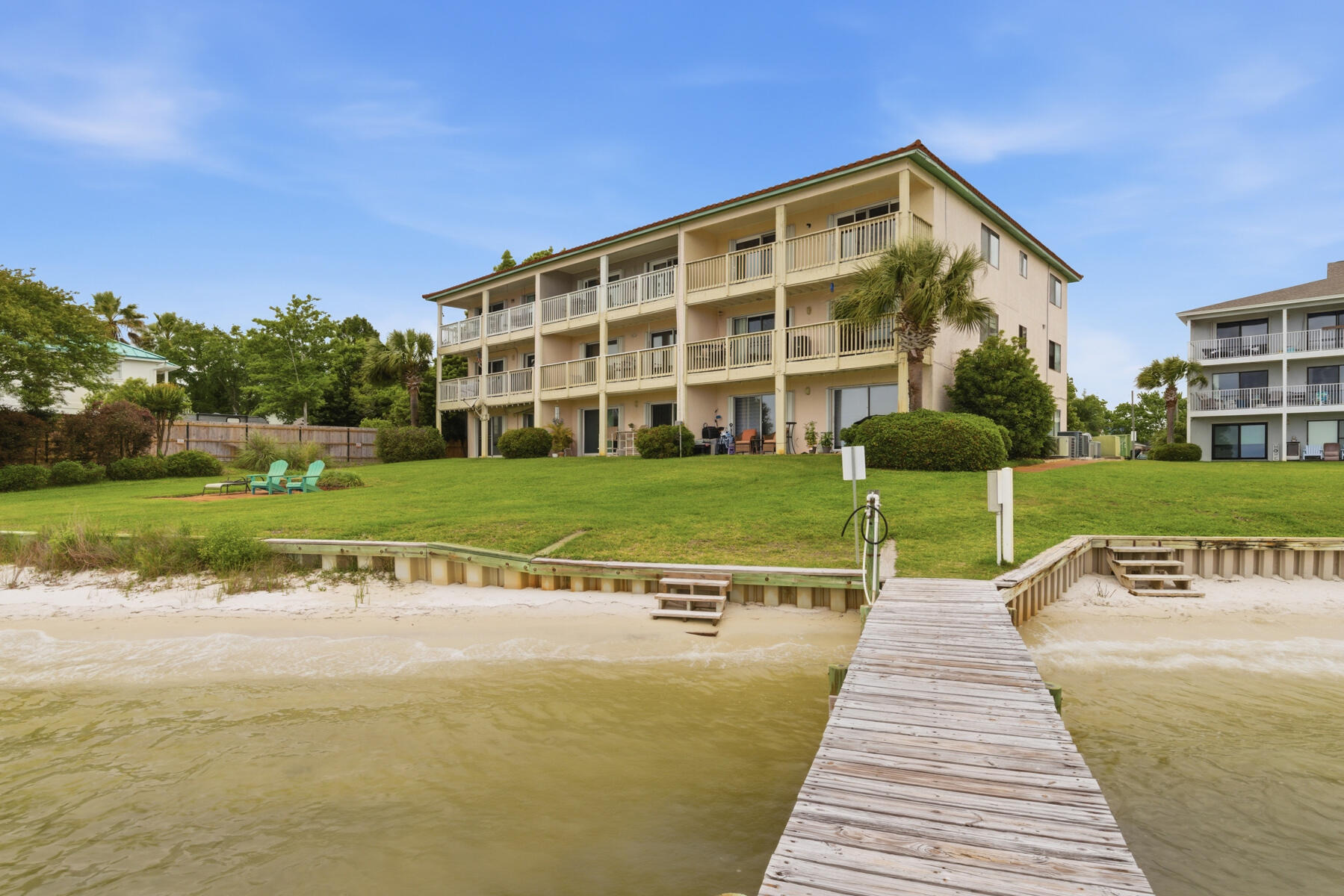 Highway 98 , Mary Esther, FL 32569