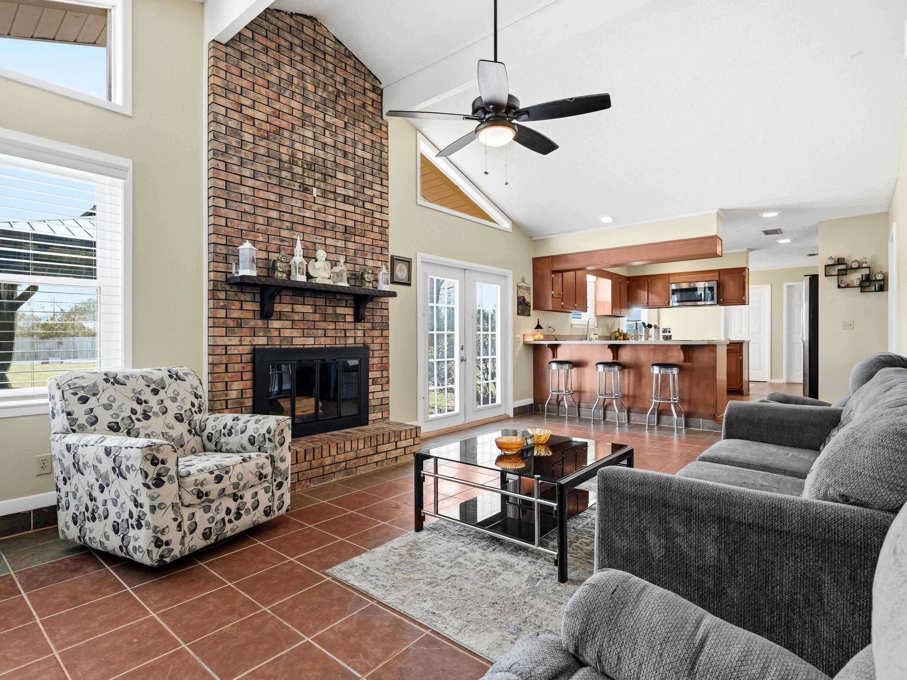 Pine Tree Ln, Lynn Haven, FL 32444 #1