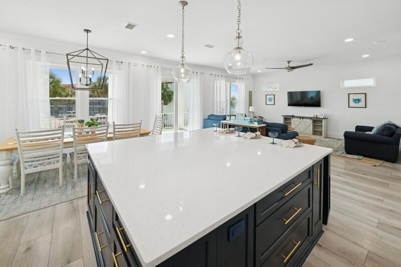 Seaside Cir, Navarre, FL 32566 #1