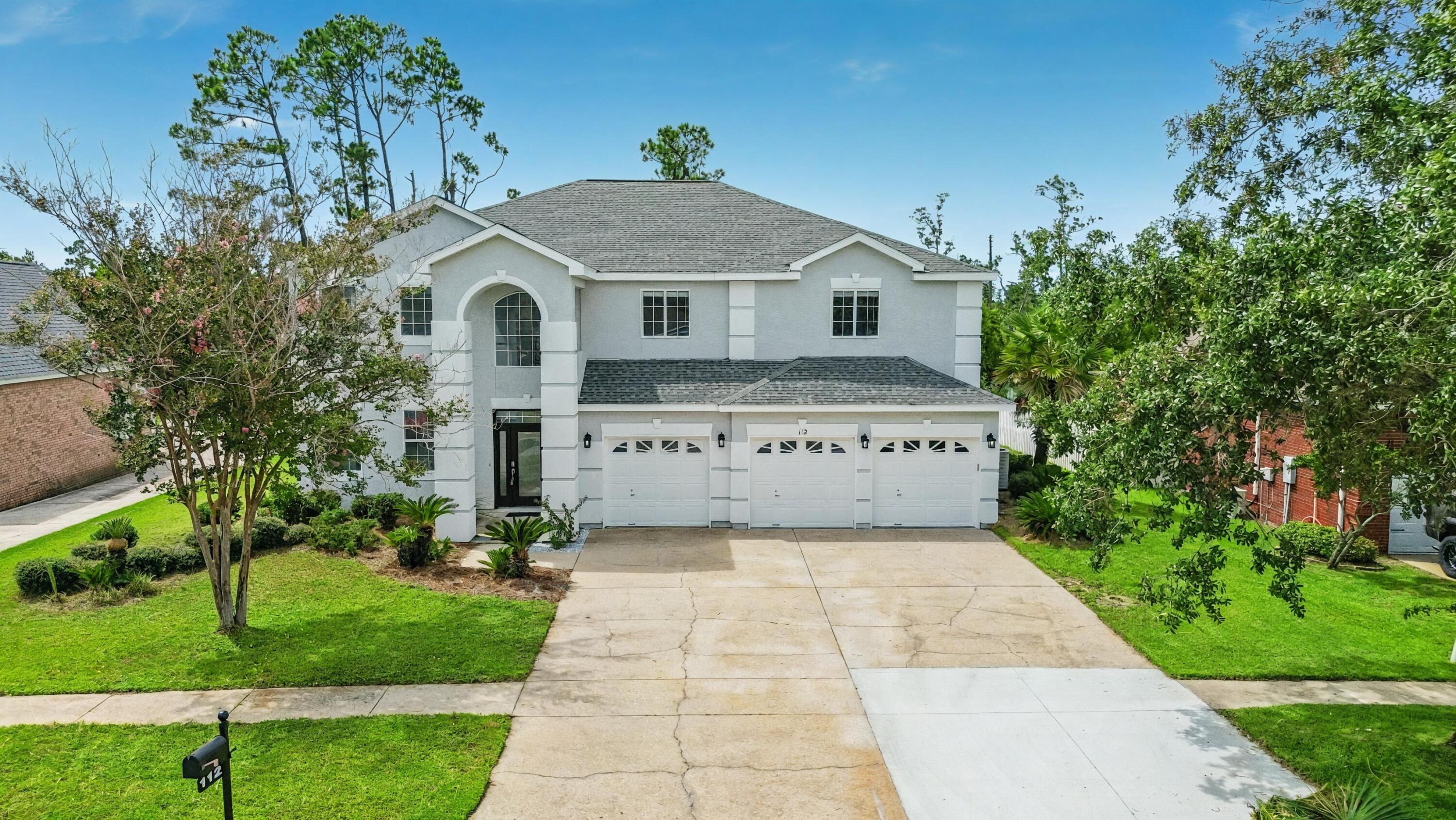 Cottonwood Cir, Lynn Haven, FL 32444