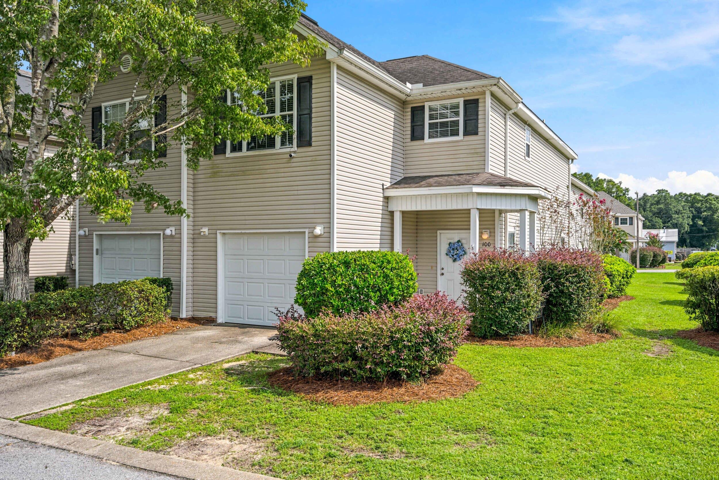 Farrah Ave, Niceville, FL 32578